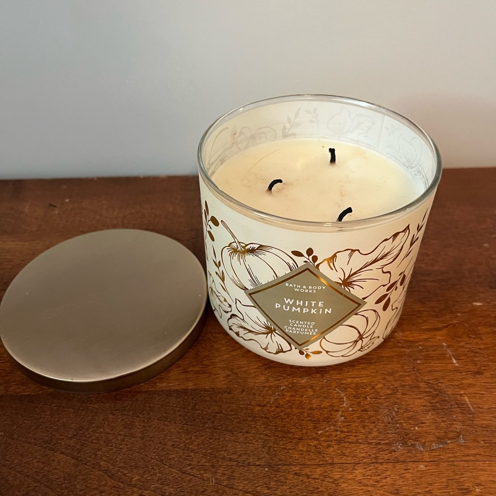 White Pumpkin Bath and Body Works Candle